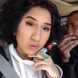 Meet your Posher, Samantha